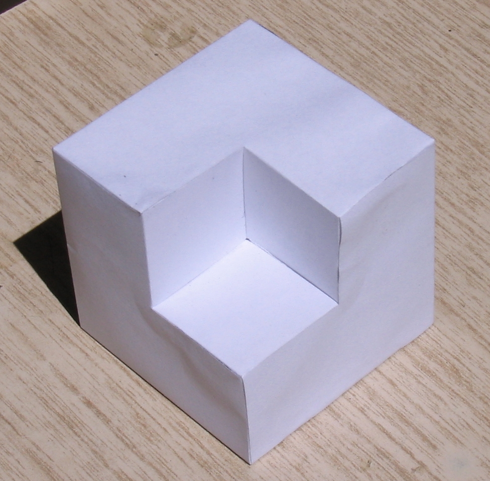 Cubo ilusorio